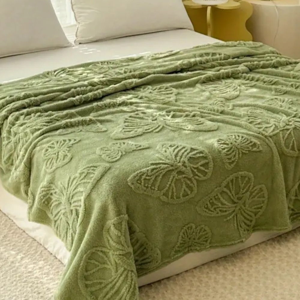 Gorgeous Butterfly Plush Blanket King Olive Green